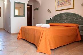 Idyllic Residence Cala Viola Studio Sleeps 2