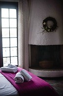 Sonia Rustic Mansion - 5bd 30 Sec Walk T