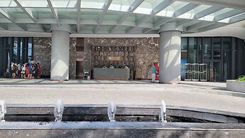 Luxe Rental Apartments - Residence A La Carte