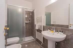 Luxury Apartments in Villa Cardinal Ciceri