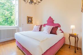 Luxury Apartments in Villa Cardinal Ciceri