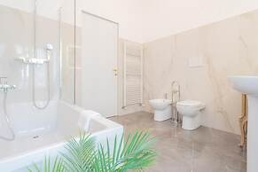 Luxury Apartments in Villa Cardinal Ciceri