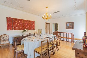 Luxury Apartments in Villa Cardinal Ciceri