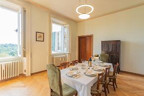 Luxury Apartments in Villa Cardinal Ciceri