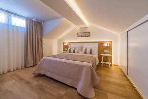 Carpe Diem Villa - Luxurious, 1,5km From The Beach