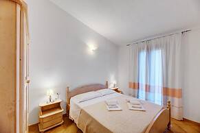 The Fantastic Residenza Badus 2-bedroom Apartment Sleeps 6child With S
