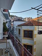 Cosy Flat in the Heart of Skopelos Town