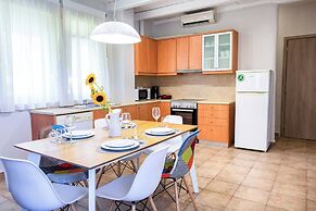 Mysigt Villa - Next To Platanias, 2min From Beach