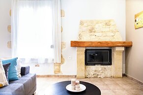 Mysigt Villa - Next To Platanias, 2min From Beach