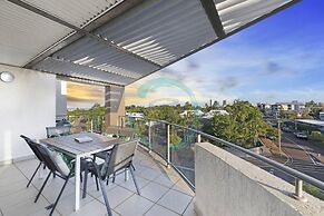 Zen on Stuart - 3 Bedroom Penthouse