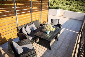 Vila Vasiliki, Next To Platanias, 6min From Sea!