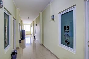 OYO 92642 Tumesa Homestay 2 Syariah