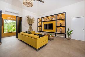 Duna Property - 2 Villas 2 Pools 7 Br Luxury Oasis Centrally Located