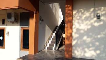 OYO Life 92647 Edelweis Homestay