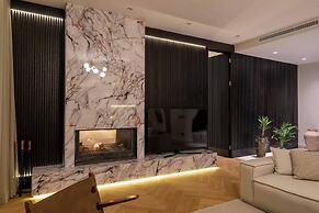 Hills Deluxe - Relaxed Luxury in Style and Serenity