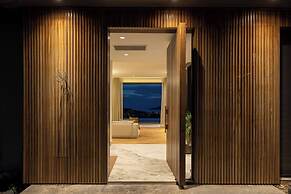 Hills Deluxe - Relaxed Luxury in Style and Serenity