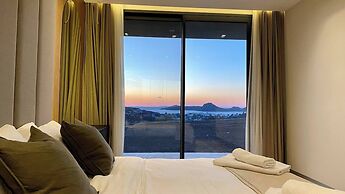 Hills Deluxe - Relaxed Luxury in Style and Serenity