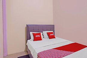 OYO 92687 Alnindo Makaliwe