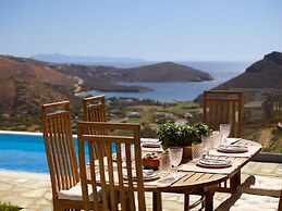 Heliades Villas-the Suite With Private Pool and View to Aegean Sea