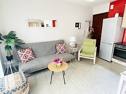 Cozy Nest - 2min To Beach, 6min Walk To