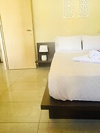 Cozy Nest - 2min To Beach, 6min Walk To