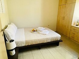 Cozy Nest - 2min To Beach, 6min Walk To