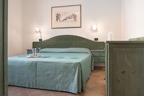 Idyllic Residence Cala Viola 1 Bedroom Apartment B3 Sleeps 3 Persons