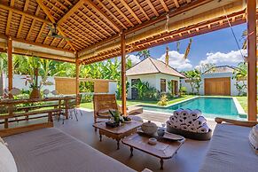 Villa Namu by Alfred in Bali
