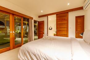 Villa Namu by Alfred in Bali