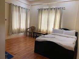 Jay shambhoo pumdikot lodge & restaurant