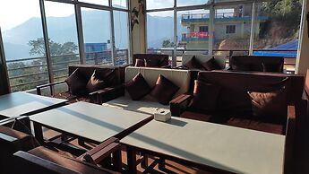 Jay shambhoo pumdikot lodge & restaurant