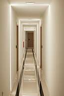 Sky-High Central Penthouse - 01