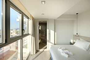 Sky-High Central Penthouse - 01