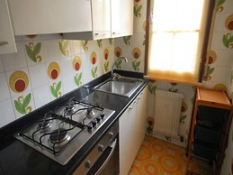 Villa With Private Garden Great for Children