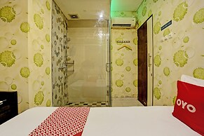 Super OYO Capital O 92633 Spring Hotel Gubeng