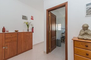 T1 Wifi, Balcony With Bbq, air con 8min Walk From the Marginal of Caba