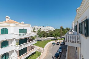 T1 Wifi, Balcony With Bbq, air con 8min Walk From the Marginal of Caba