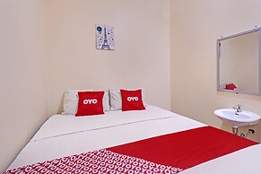 OYO 92636 Paris Garden