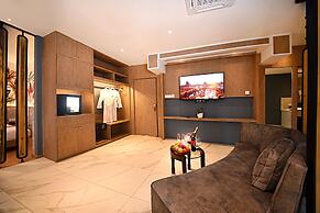 Daali Hotel & Apartment