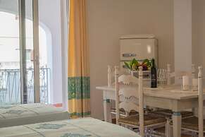 Superb Le Residenze del Golfo di Orosei 1 Bed Room Apartment Sleeps 5