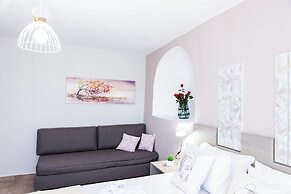 Hem Borta Villa - Next To Platanias, 2min From Beach