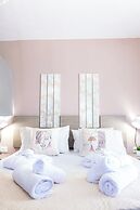 Hem Borta Villa - Next To Platanias, 2min From Beach