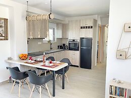 Phaedra House For Relaxing Holidays Near Platanias