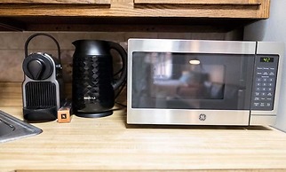 Charming Quiet Studio Right Off Central Park West