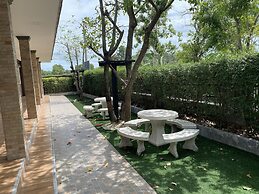 RoomQuest Chonburi Laem Chabang