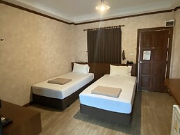 RoomQuest Chonburi Laem Chabang