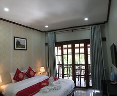 Le KhounSok Boutique Hotel