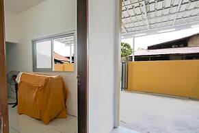 OYO 92626 Good Sleep 4 Inn Dcos Syariah