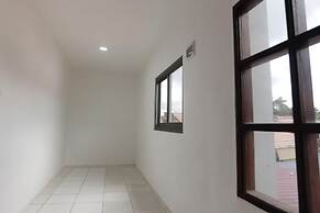 OYO 92626 Good Sleep 4 Inn Dcos Syariah