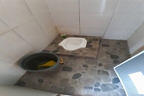 SPOT ON 92738 Wisma Bani Pandi Syariah